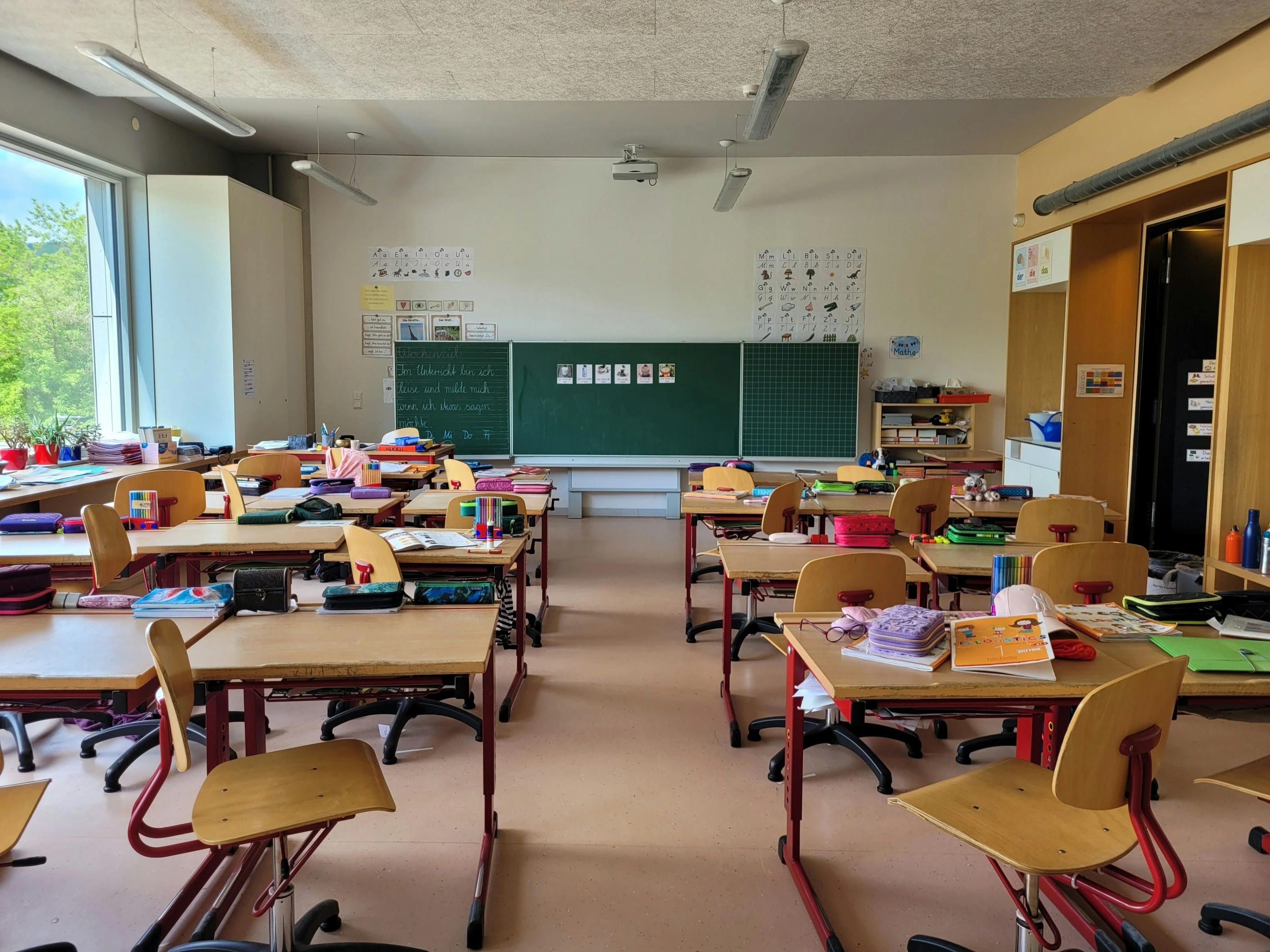 School Classroom Furniture